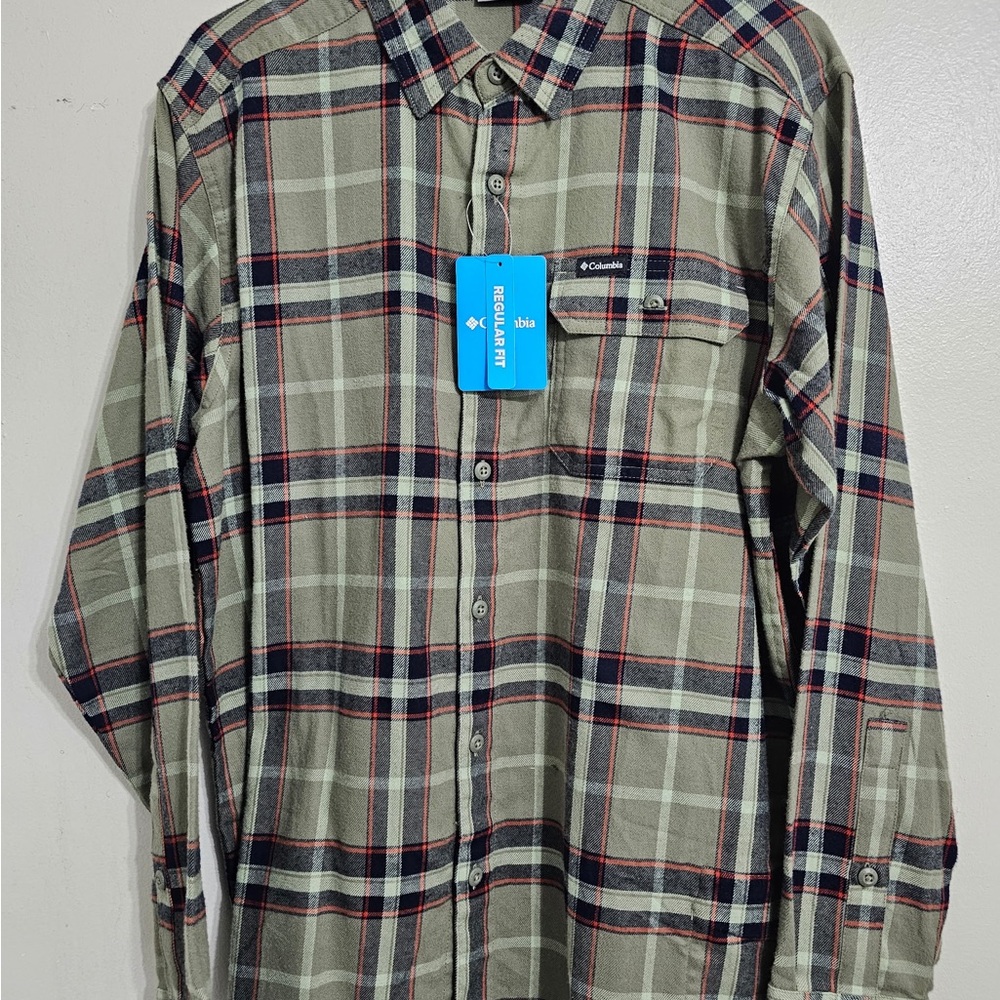 Columbia Men's Olive and Red Regular-fit Plaid Long Sleeve Button-down Shirt